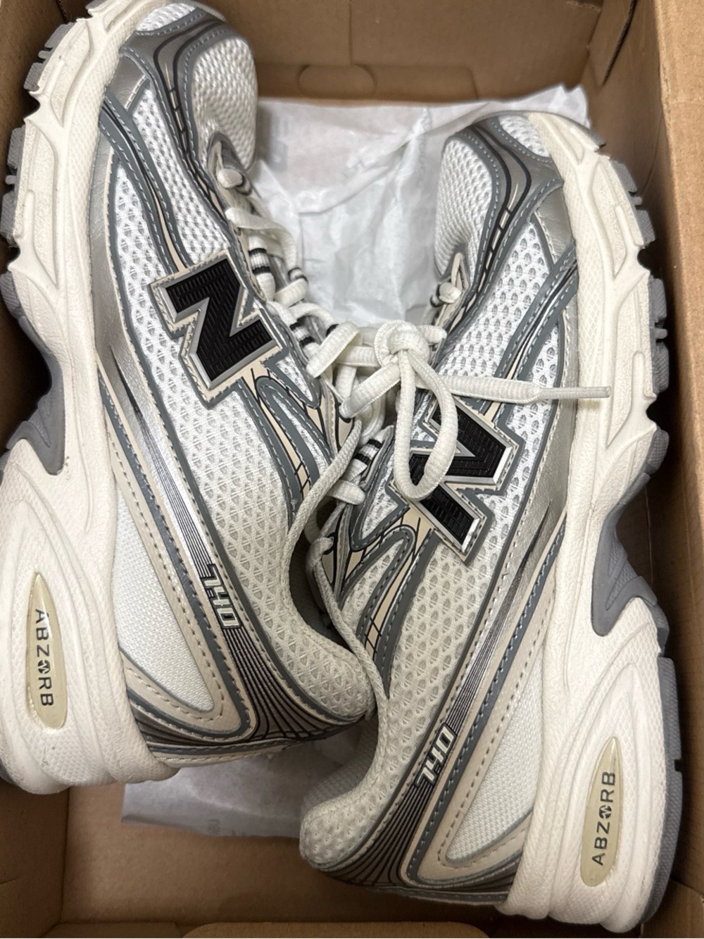 New Balance 740 womens